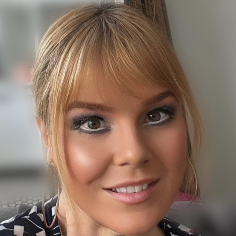  Nicole Frischlich
