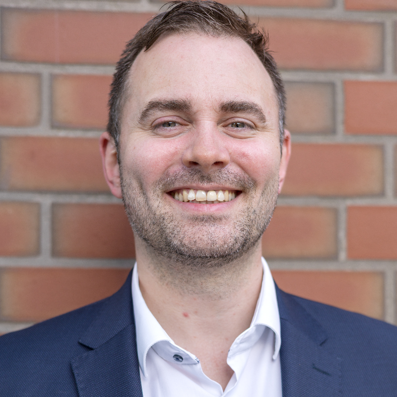  Eike Reinders